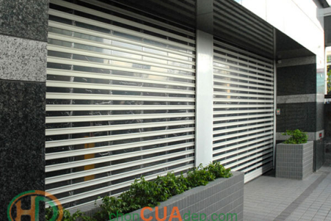 Cửa cuốn song ngang giúp bảo vệ và tạo thoáng
