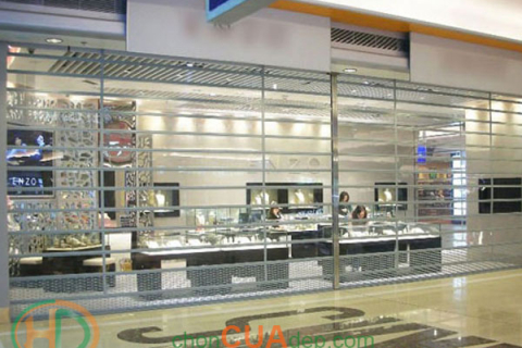 Cửa cuốn polycarbonate